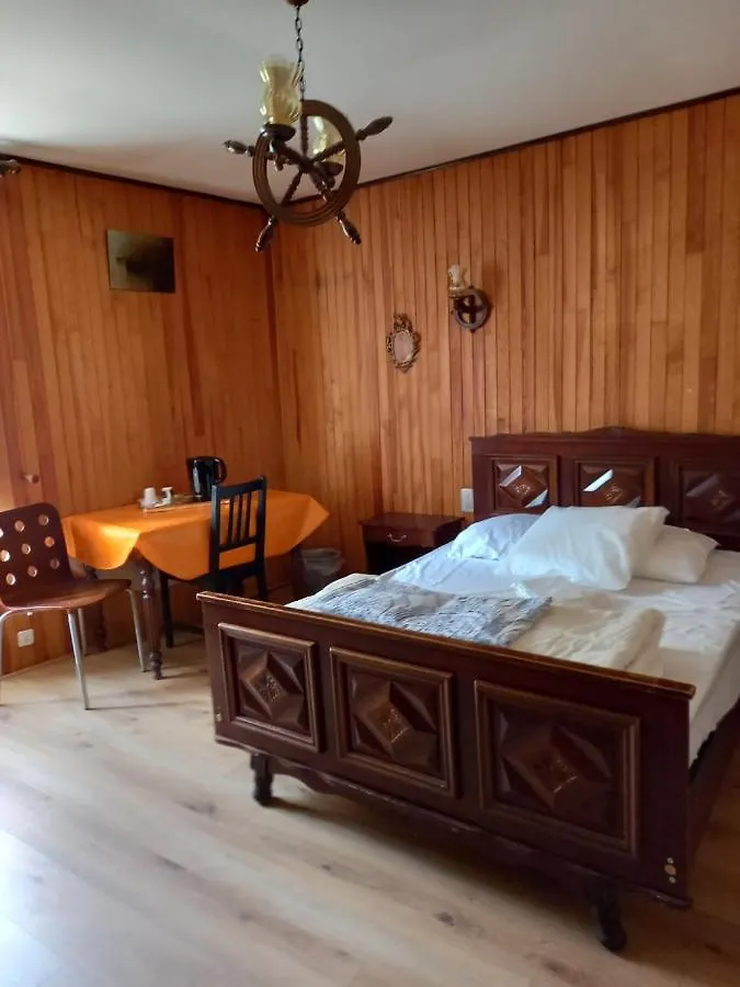 *** Bed & Breakfast 2 Chambres D'Hotes Privees Louees Separement Avec Communs A Partager Beaufort  France