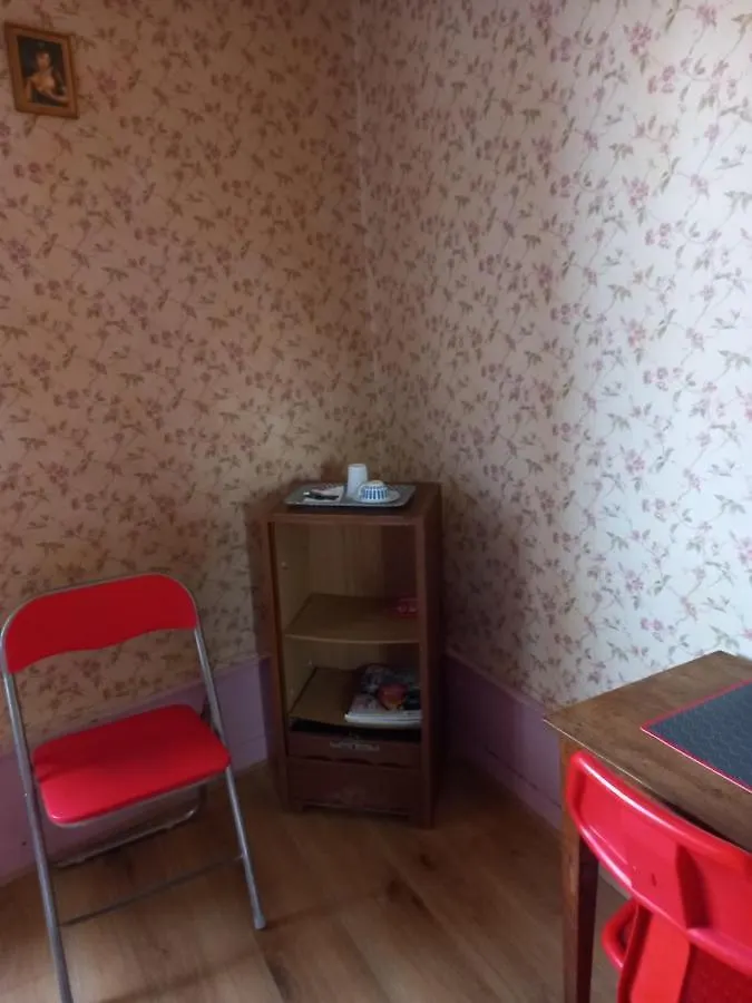 2 Chambres D'Hotes Privees Louees Separement Avec Communs A Partager Beaufort  Beaufort (Jura)